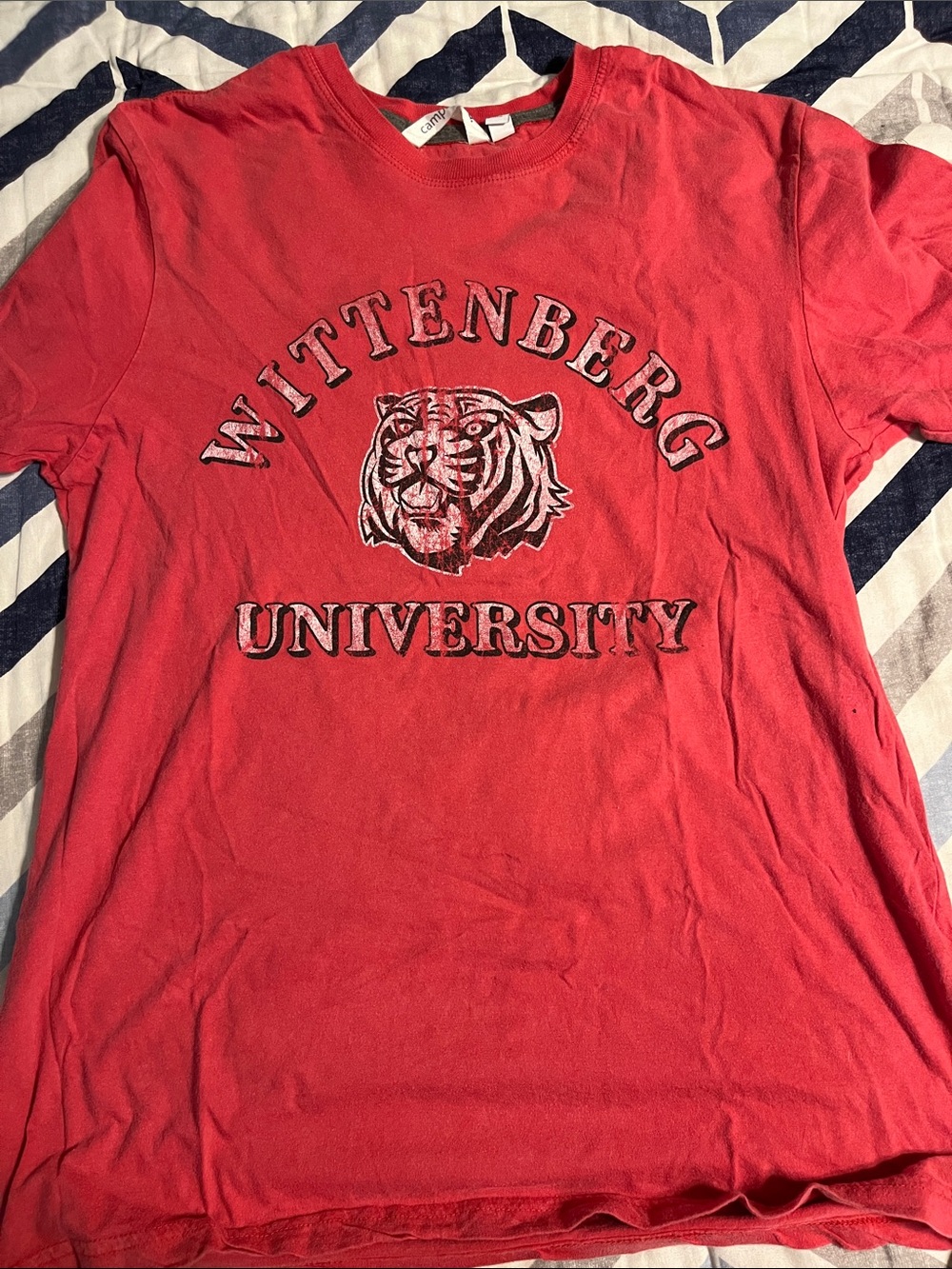 Red Short-Sleeve Graphic Wittenberg University Tee